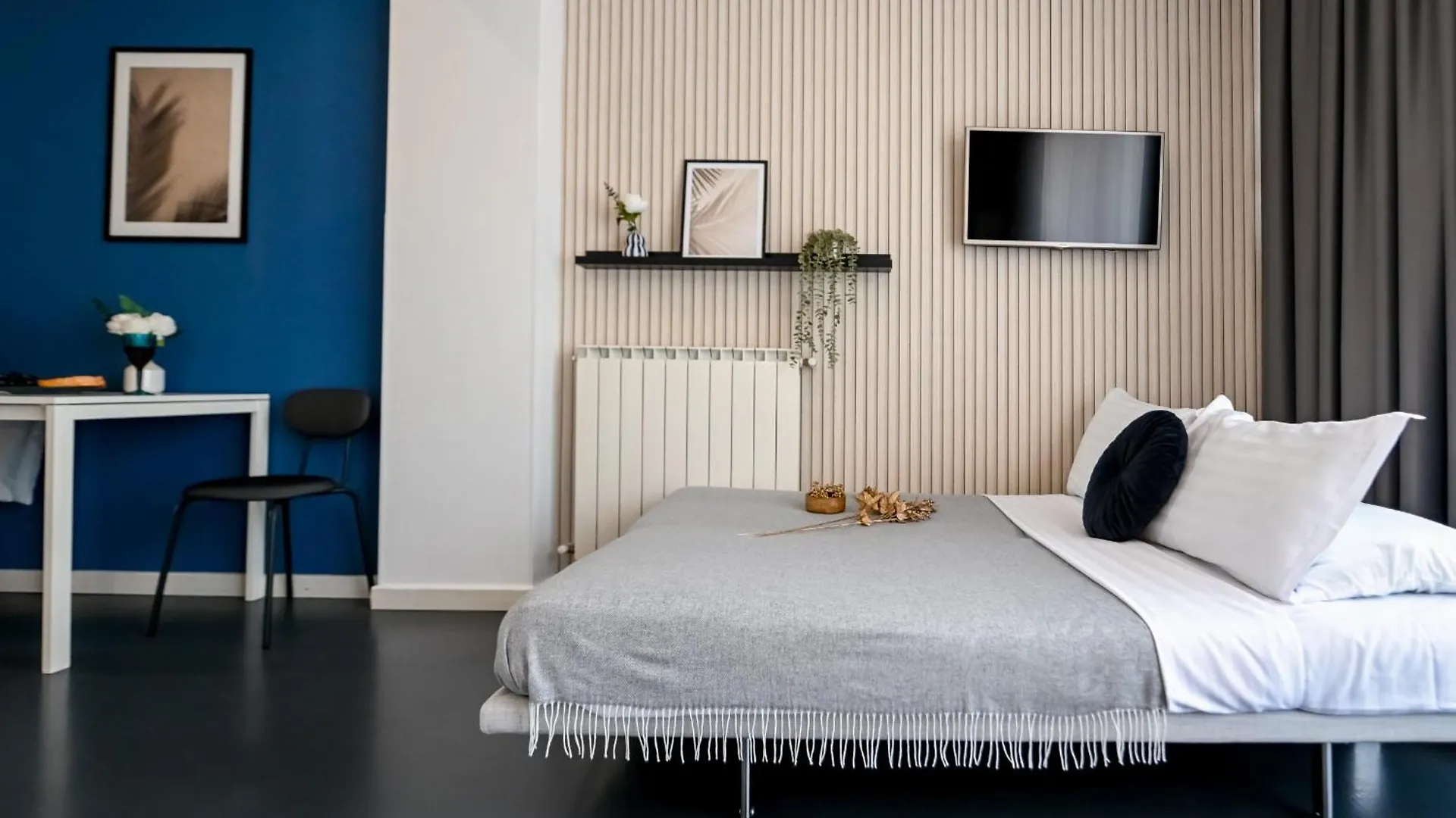 Apartment Urban Elegance - Stylish Central Accommodation Bucharest