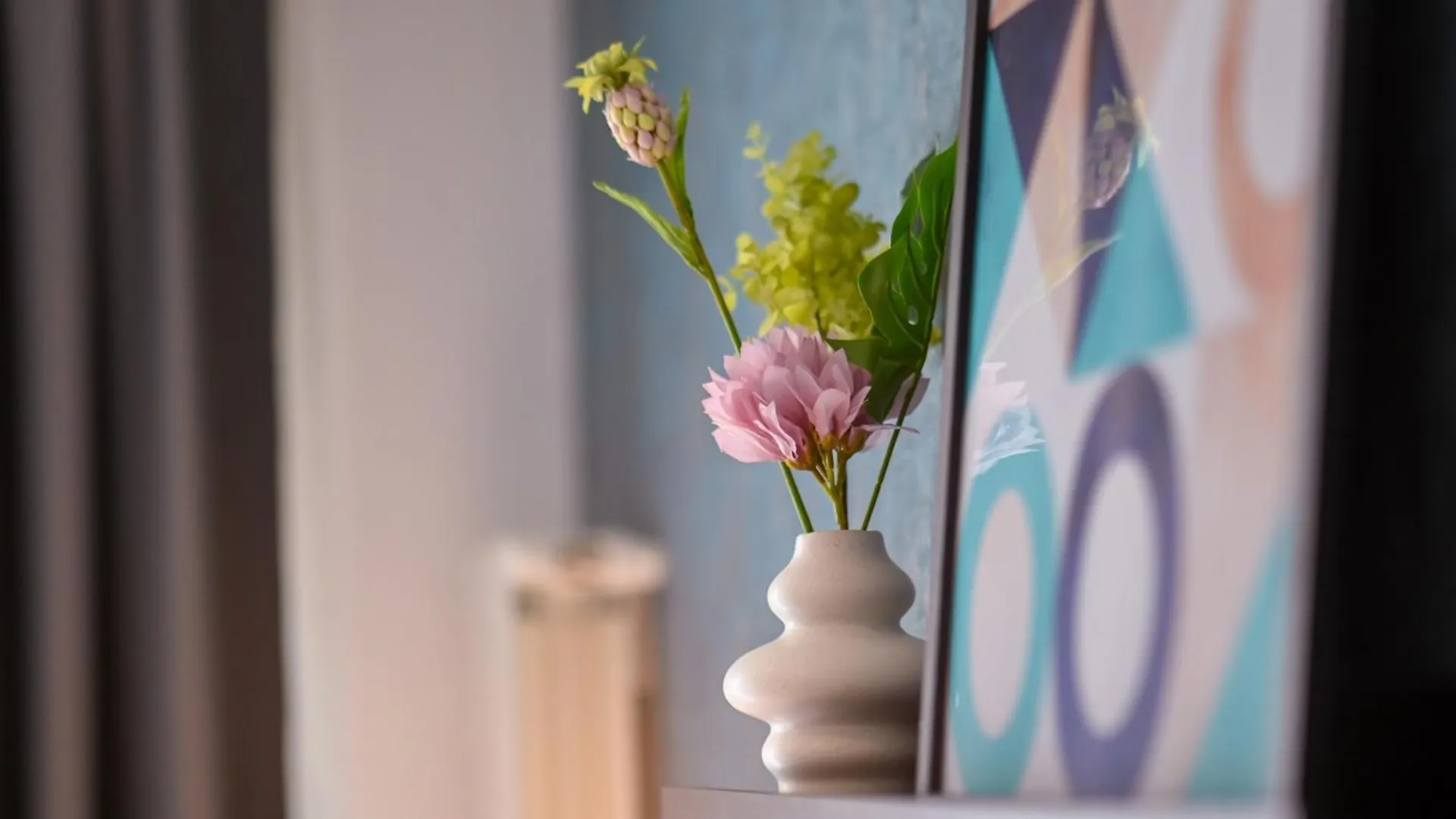 Apartament Urban Elegance - Stylish Central Accommodation Bucureşti
