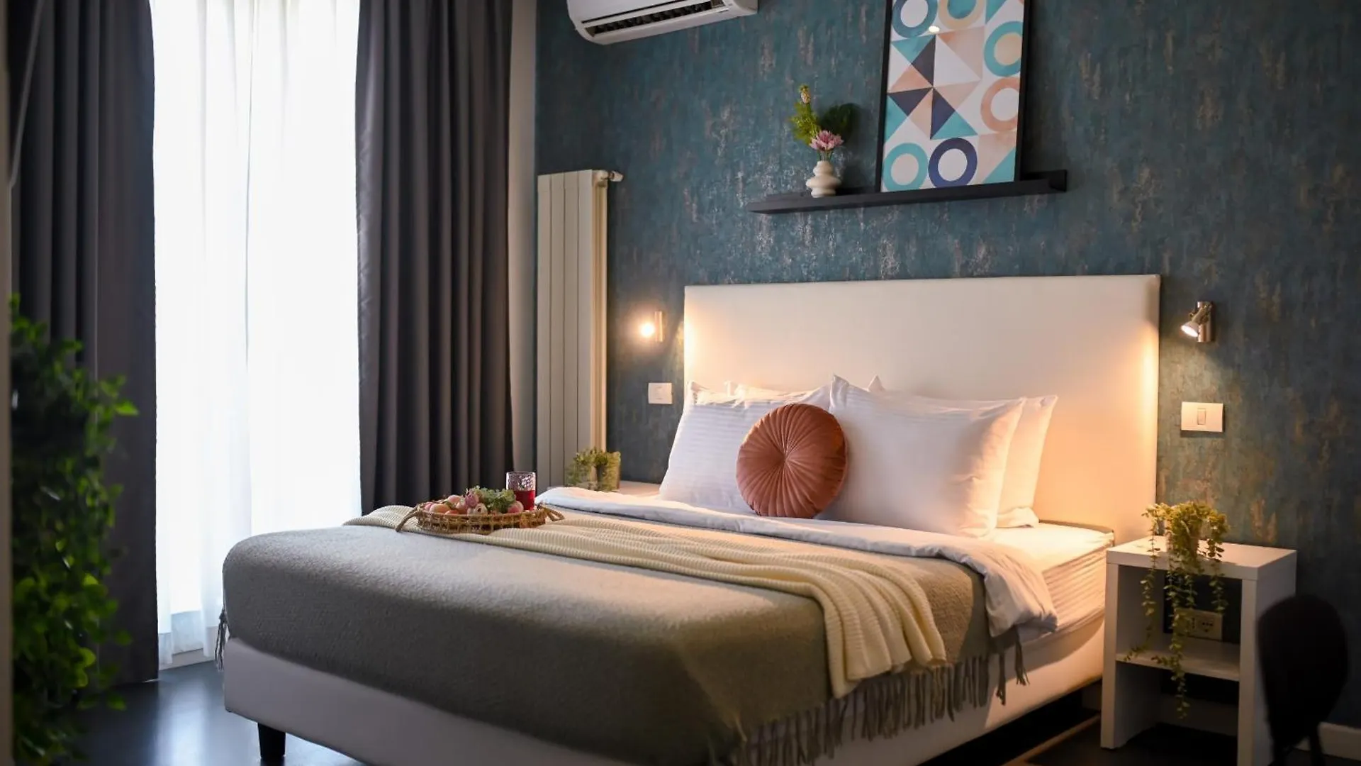 Urban Elegance - Stylish Central Accommodation Bucureşti