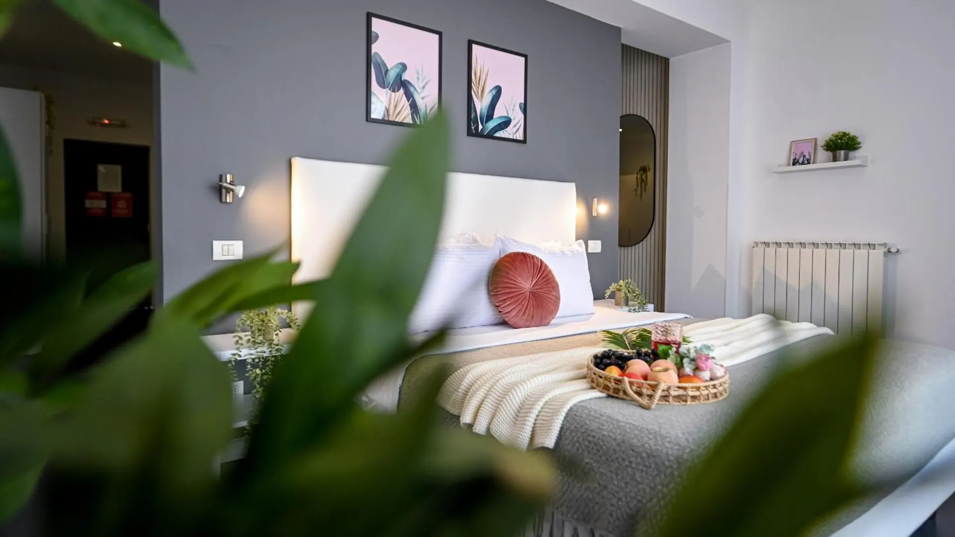 Apartament Urban Elegance - Stylish Central Accommodation Bucureşti România