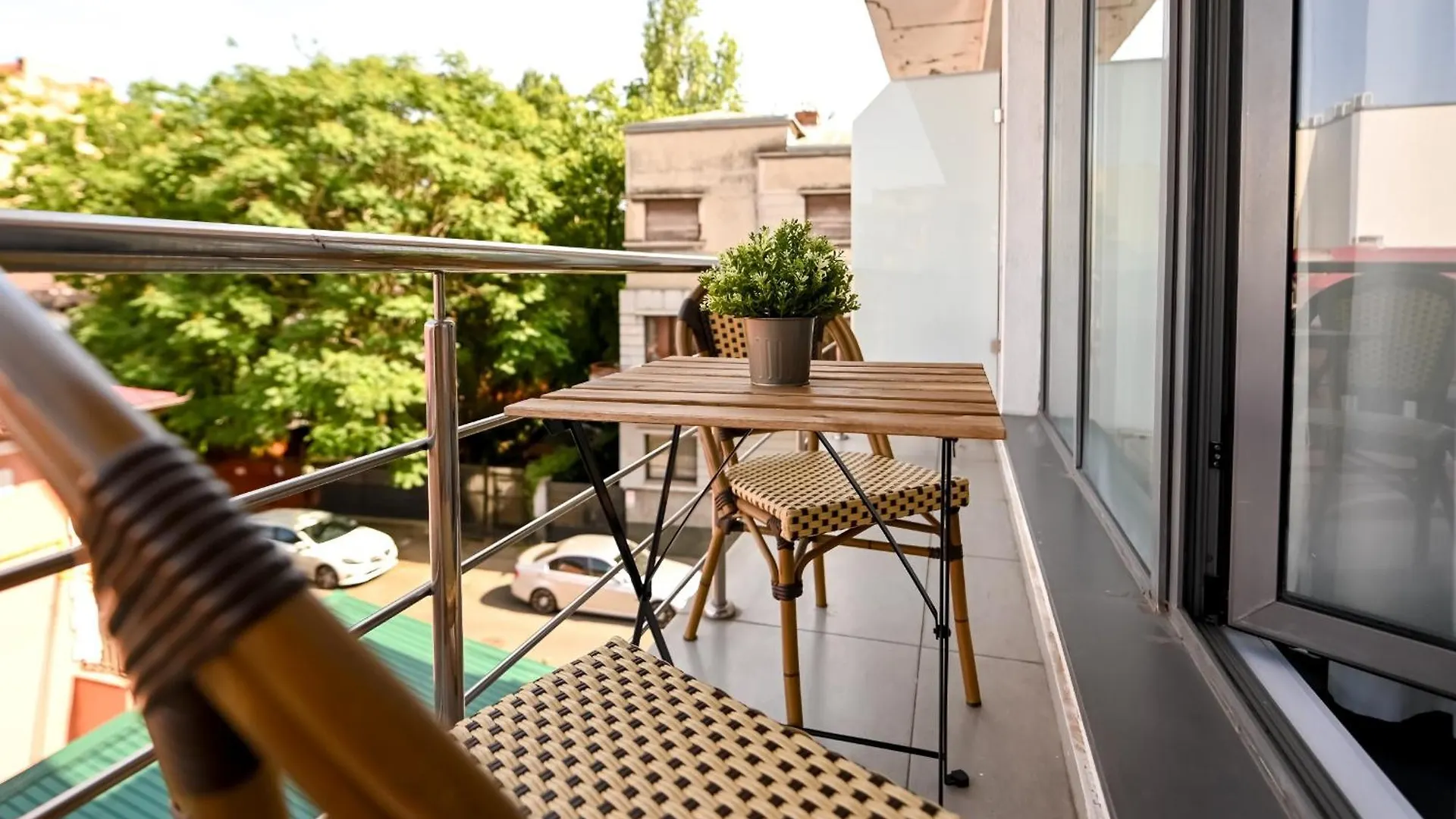 Urban Elegance - Stylish Central Accommodation Bucureşti Apartament