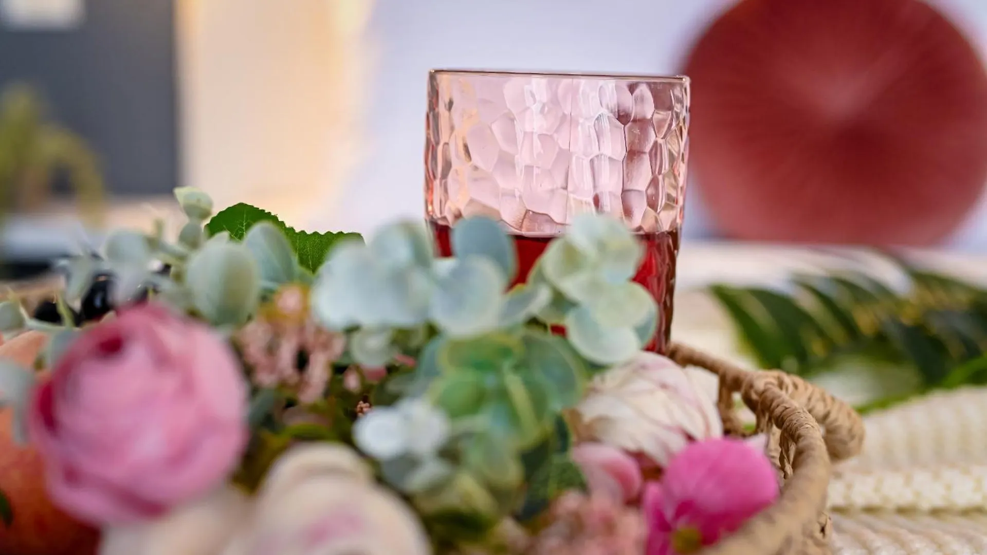 Urban Elegance - Stylish Central Accommodation 부쿠레슈티 아파트